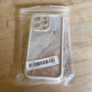 Marble Pattern Phone Case - Cream and White